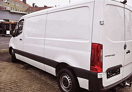 Mercedes-Benz Sprinter 211 CDI Standard VA (OM654) WORKER Plus