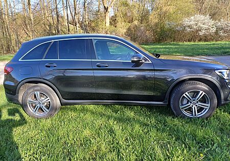 Mercedes-Benz GLC 220 d 4Matic 9G-TRONIC