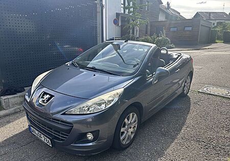 Peugeot 207 Peugeot 207 CC 1.6 VTi 120 PS Cabrio  OHNE TÜV