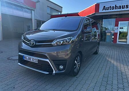 Toyota Pro Ace Proace 2,0l-D L1 (7-Si.) Autm. Verso Executive (Kundenauf