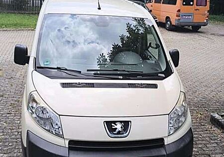 Peugeot Expert HDi 120 L2H1 verglast