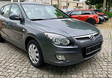 Hyundai i30 1.4 Edition*Klima*TÜV & Service NEU*Allwett