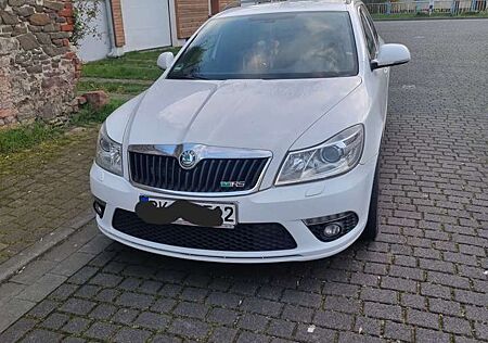 Skoda Octavia Combi 2.0 TDI DPF DSG RS