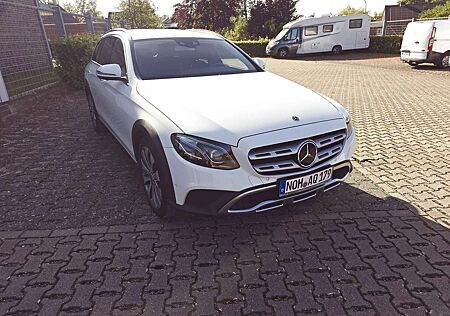 Mercedes-Benz E 220 d 4Matic T All-Terrain 9G-TRONIC Avantgarde