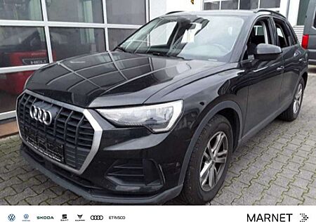 Audi Q3 35 1,5 TFSI basis LED*SHZ*Digital*PDC