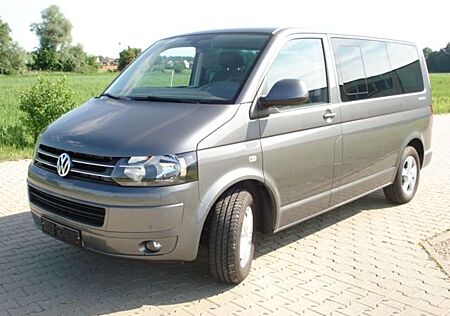 VW T5 Multivan Volkswagen 4MOTION BMT Highline