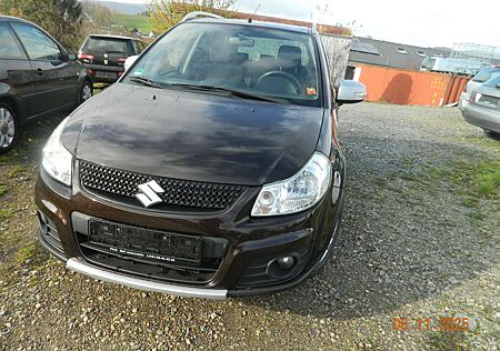 Suzuki SX4 Club
