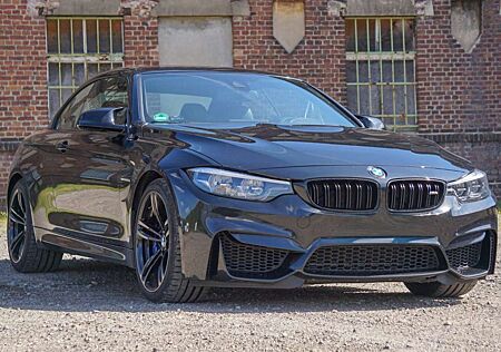 BMW M4 Cabrio DKG Competition Head Up/H&K/VMax/Garage