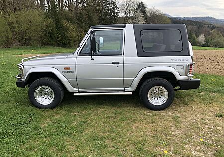 Mitsubishi Pajero 2500 Turbo Cabrio L040