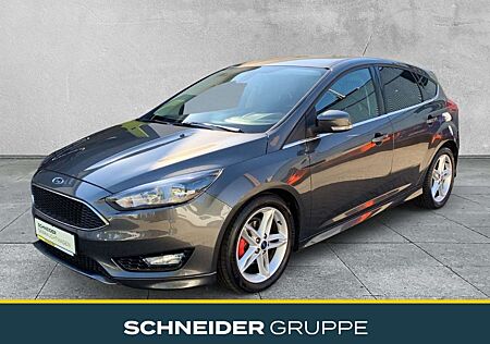 Ford Focus LIM. TITANIUM 1.0 ECOBOOST NAVI + KEYLESS