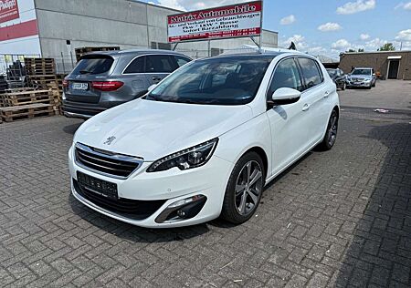 Peugeot 308 Allure e-HDi 115 STOP & START,Navi,Klima,EU6