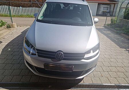 VW Sharan Volkswagen Diesel 2.0 TDI DSG (BlueMotion Technology)