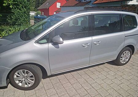 VW Sharan Volkswagen Diesel 2.0 TDI DSG (BlueMotion Technology)