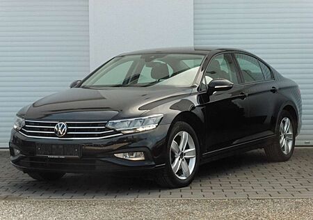VW Passat Volkswagen 2.0 TDI DSG 1-Hd LED Navi Kamera ACC 17"