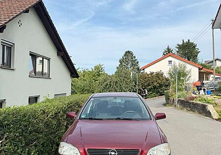 Opel Astra 1.6