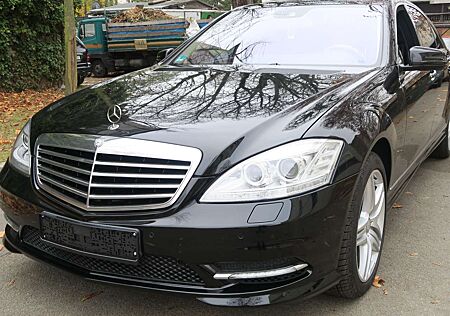 Mercedes-Benz S 550 CGI 4Matic Lang