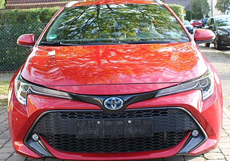 Toyota Corolla 1.8 Hybrid Touring Sports Club