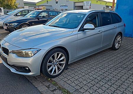 BMW 325 d*TOURING*NAVIPROF*KEYLESS GO*AHK