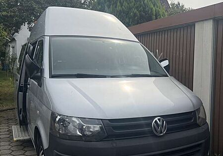 VW T5 Transporter Volkswagen Camper – Hochdach & Langversion.