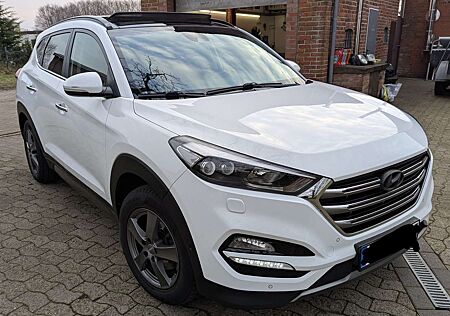 Hyundai Tucson 1.6 T-GDI Premium 4WD, Vollausstattung