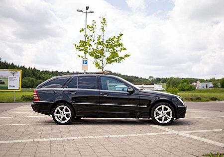 Mercedes-Benz C 280 T 4Matic Automatik Avantgarde Sport Edition