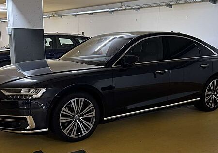 Audi A8 55 TFSI quattro tiptronic