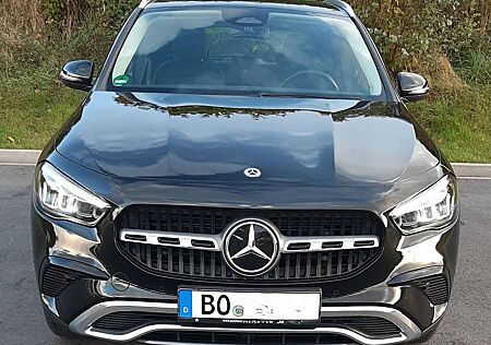 Mercedes-Benz GLA 200 7G-DCT Progressive Advanced, Garantie