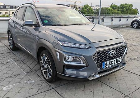 Hyundai Kona Premium Hybrid 2WD