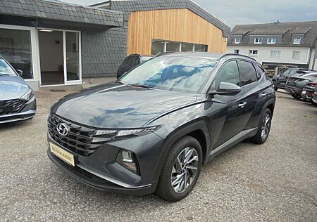Hyundai Tucson 1.6 T-GDI GARANTIE NAVI AHK KAMERA