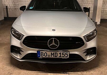 Mercedes-Benz A 35 AMG 4Matic Speedshift DCT 7G