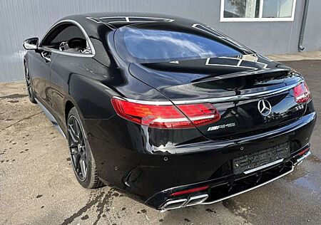 Mercedes-Benz S 63 AMG AMG+S+63+Coupe+4Matic++AMG+Speedshift+9G-MCT+Yello