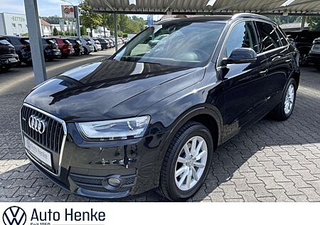 Audi Q3 2.0 TFSI quattro XENON + AHK + NAVI Klima Xenon