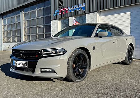Dodge Charger 5.7 V8 HEMI RT 17er Model in grau uni