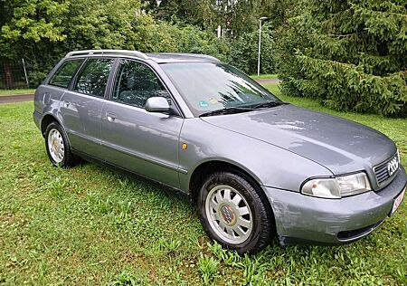 Audi A4 Avant 1.6