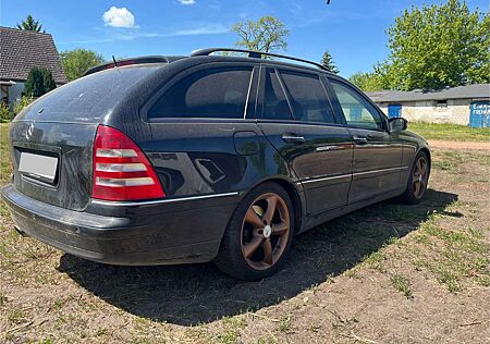 Mercedes-Benz C 200 T Kompressor Automatik Elegance