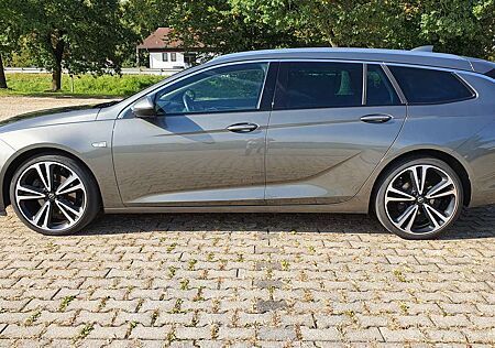 Opel Insignia 2.0 Business Innovation LEDER AHK HUD