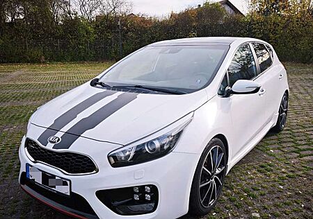 Kia Cee'd Ceed / 1.6 T-GDI | GT-Track | Panoramadach | Keyless |