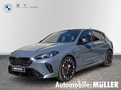 BMW 135 i xDrive+ACC+HUD+AHK+KAMERA+LED ADAPTIV+DAB+