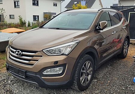 Hyundai Santa Fe 2.2 CRDi 2WD CPF Style