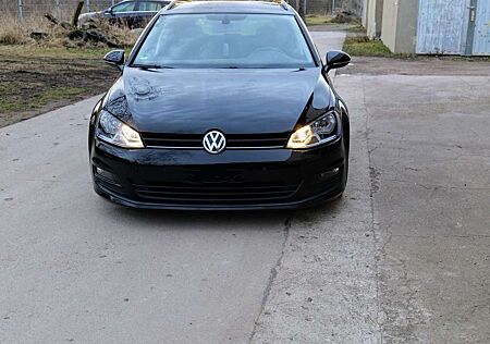 VW Golf Variant Volkswagen 1.2 TSI Comfortline