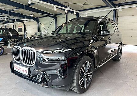 BMW X7 xDrive 40 d M Sport*PANO*7SITZE*