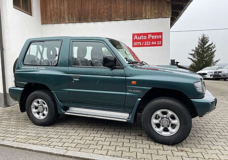 Mitsubishi Pajero TD 4x4 Classic 2.5 AHK 1 Hand 93750