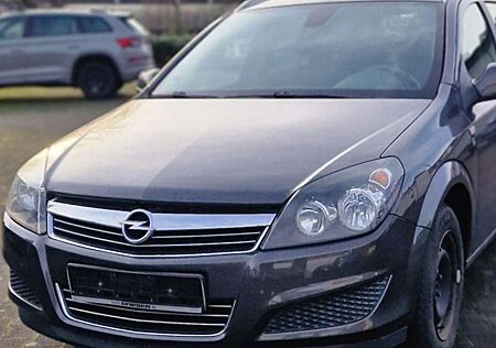 Opel Astra 1.6 Sports Tourer Design Edition..1HAND