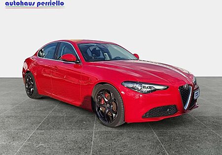 Alfa Romeo Giulia gebraucht kaufen Alfa Romeo Giulia Super 2.0 RWD AT8