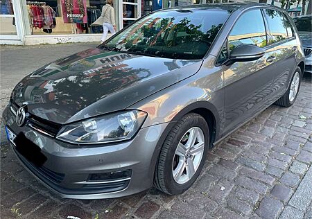 VW Golf Volkswagen Comfortline BMT