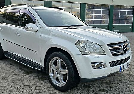 Mercedes-Benz GL 500 4Matic 7G-TRONIC