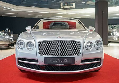 Bentley Flying Spur Mulliner v8 ACC Massage FondEntertai