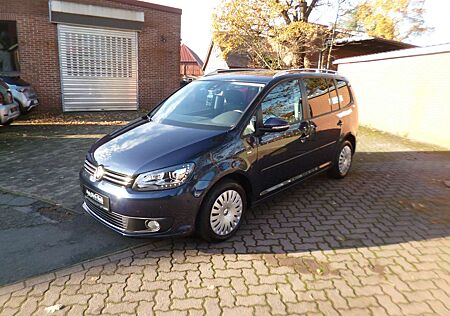 VW Touran Volkswagen 2.0 TDI DPF BlueMotion Technology Cup, AHK, SHZ,