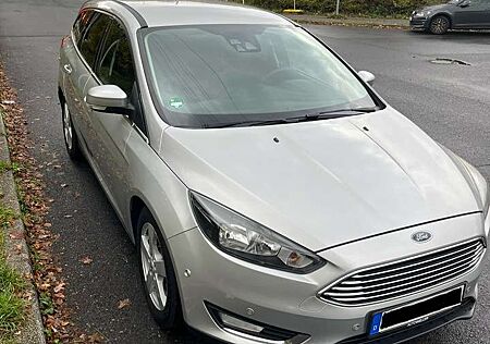 Ford Focus Turnier 1.0 EcoBoost Start-Stopp-System Busi