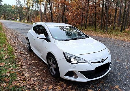 Opel Astra J GTC 2.0 OPC 280 PS Turbo Ecotec